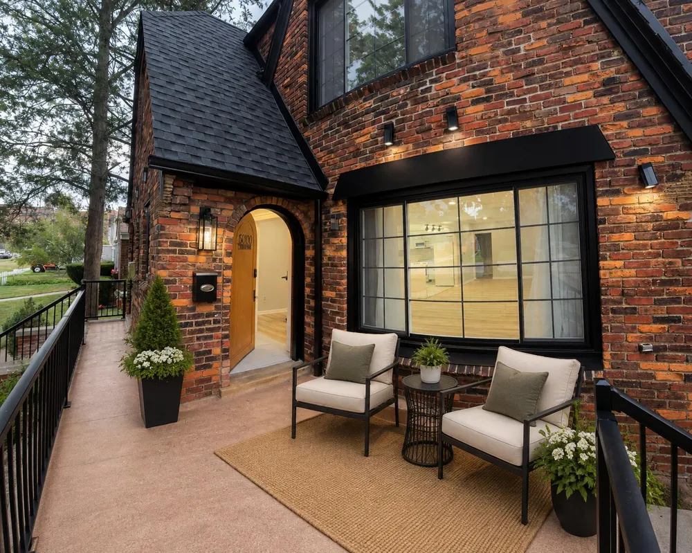 19000 Chandler Park Drive Grosse Pointe Woods City, MI 48236