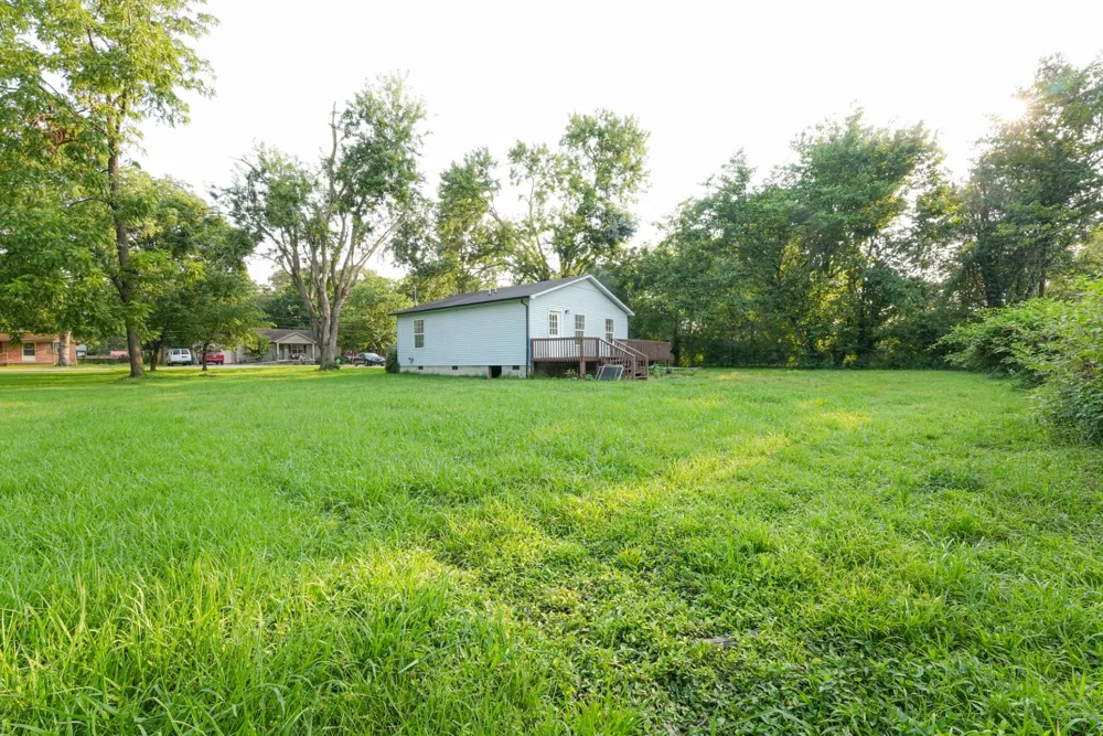 204 Locust St Manchester, TN 37355