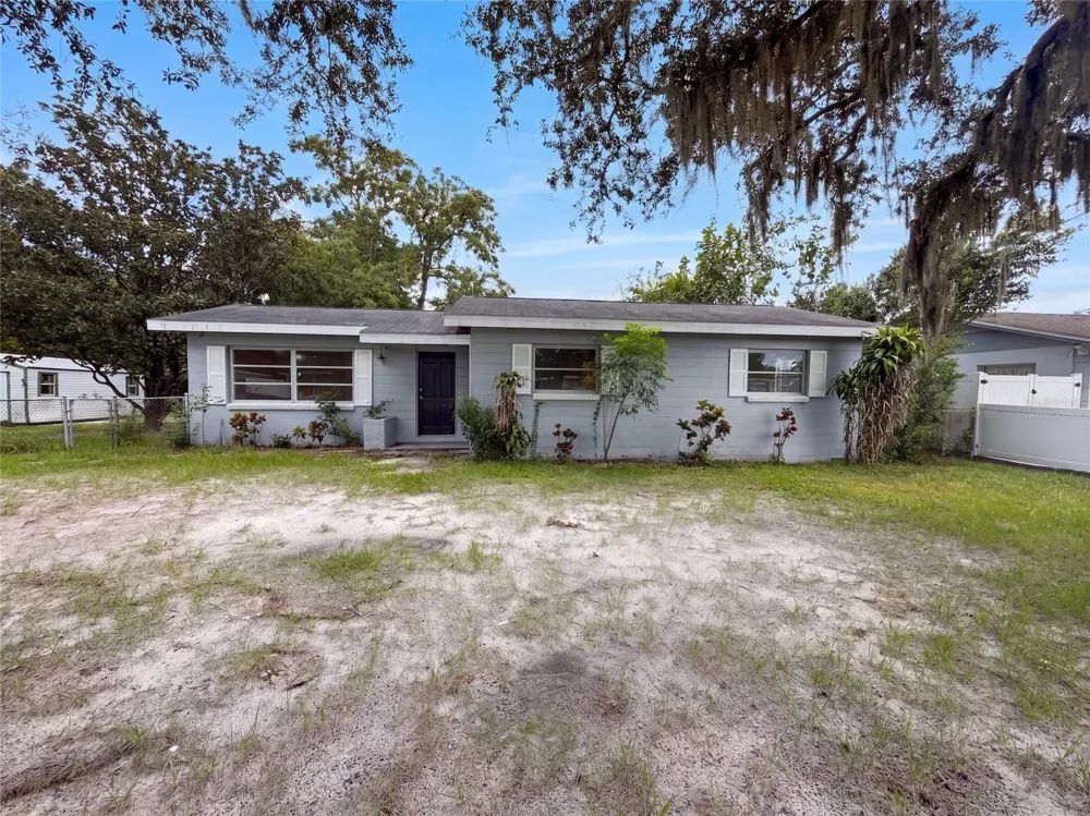 7117 50TH STREET Tampa, FL 33617