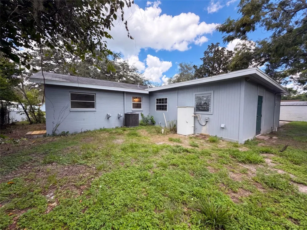 7117 50TH STREET Tampa, FL 33617
