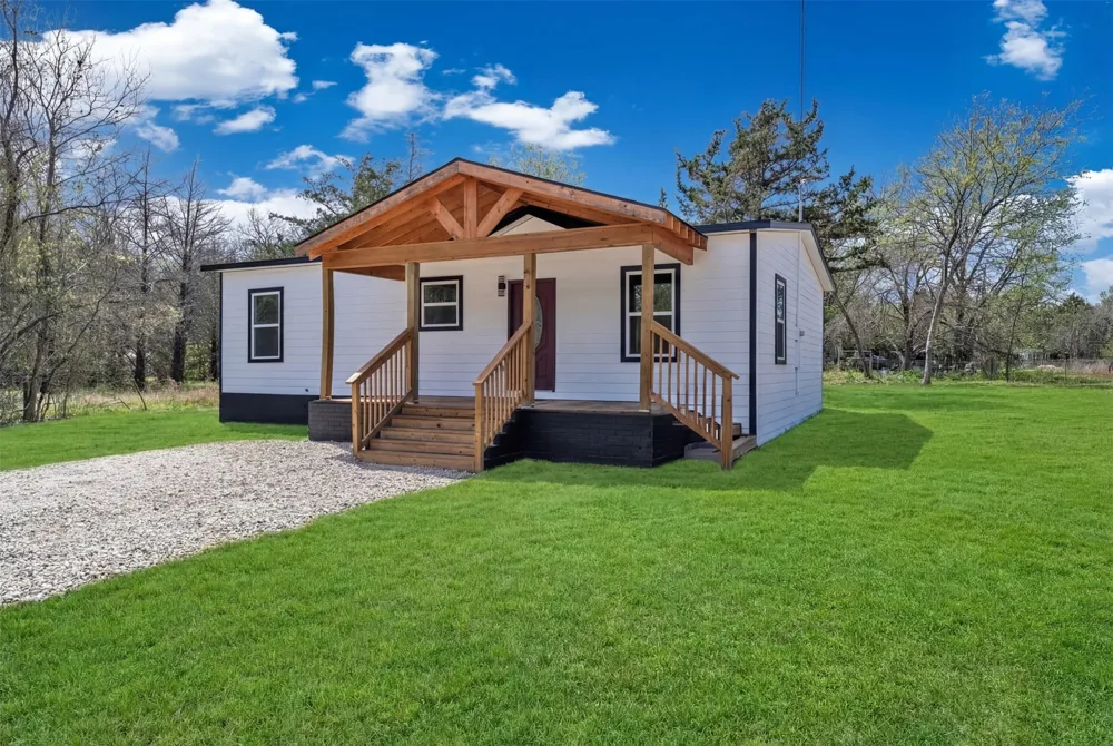 3711 COUNTY ROAD 3112 Purdon, TX 76679