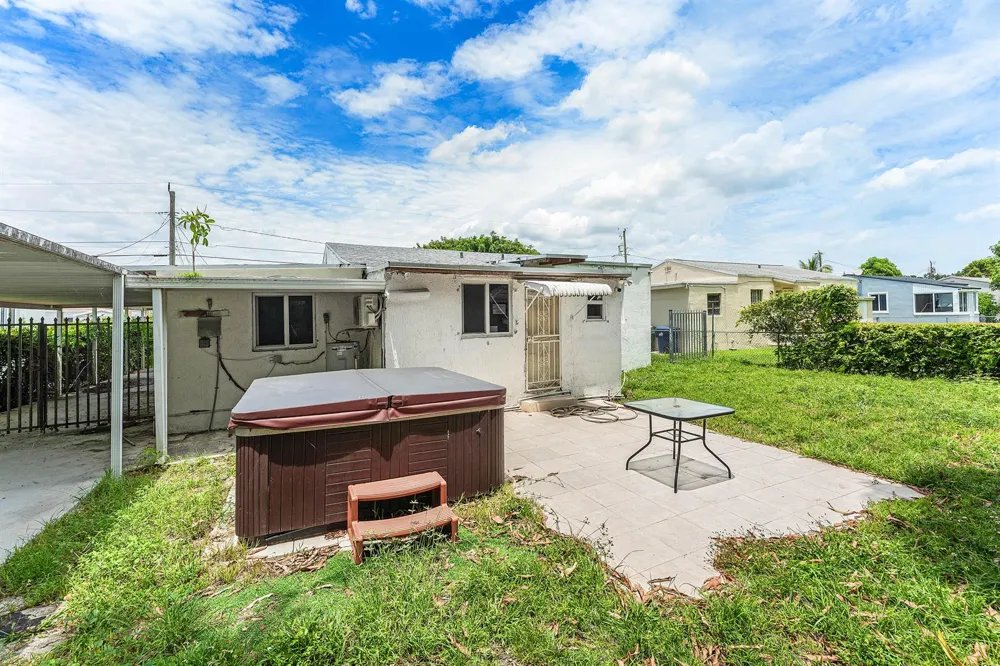 2030 NW 43rd Street Miami, FL 33142