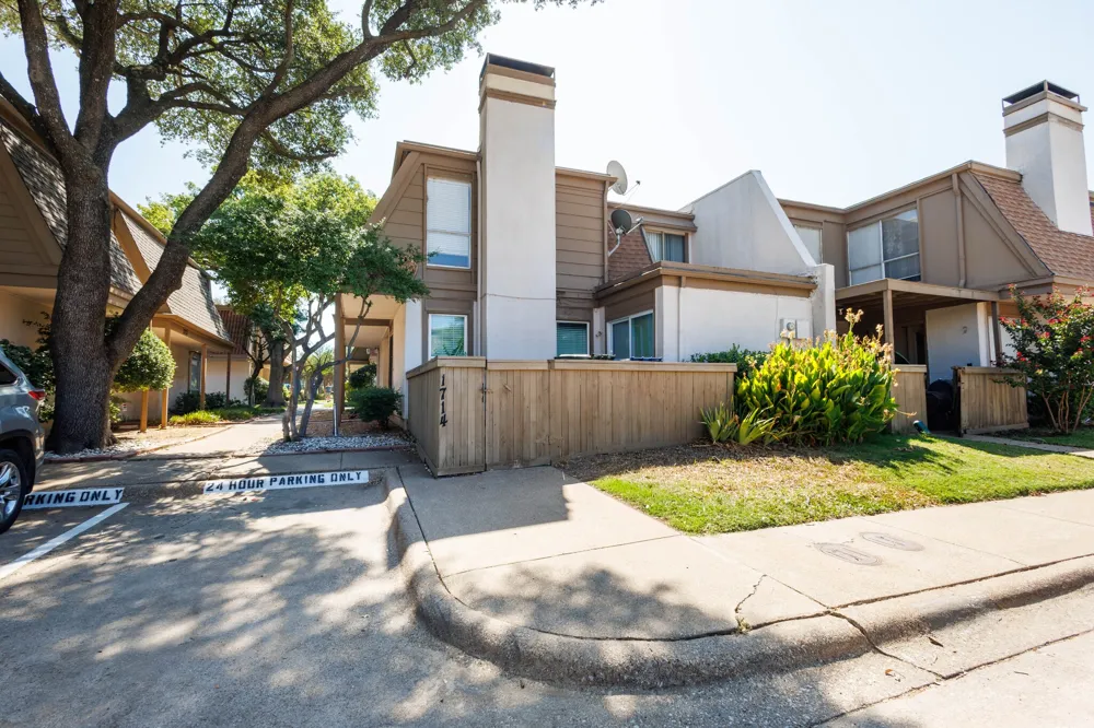 1714 Place One Lane Garland, TX 75042