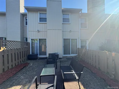 1764 Brentwood Drive