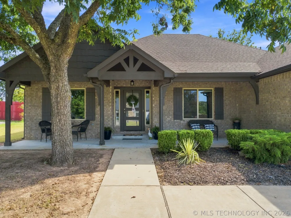 224 Williamsburg Street Catoosa, OK 74015