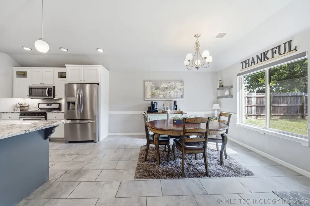 224 Williamsburg Street Catoosa, OK 74015