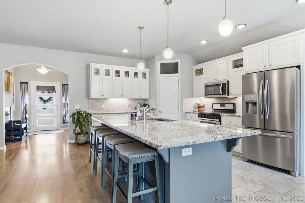 224 Williamsburg Street Catoosa, OK 74015