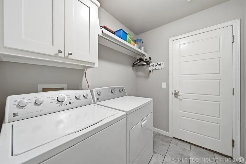 224 Williamsburg Street Catoosa, OK 74015
