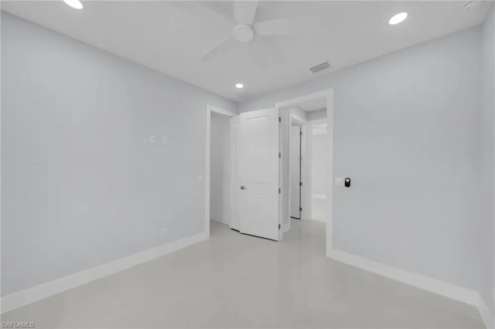 4119 17th Street SW Lehigh Acres, FL 33976