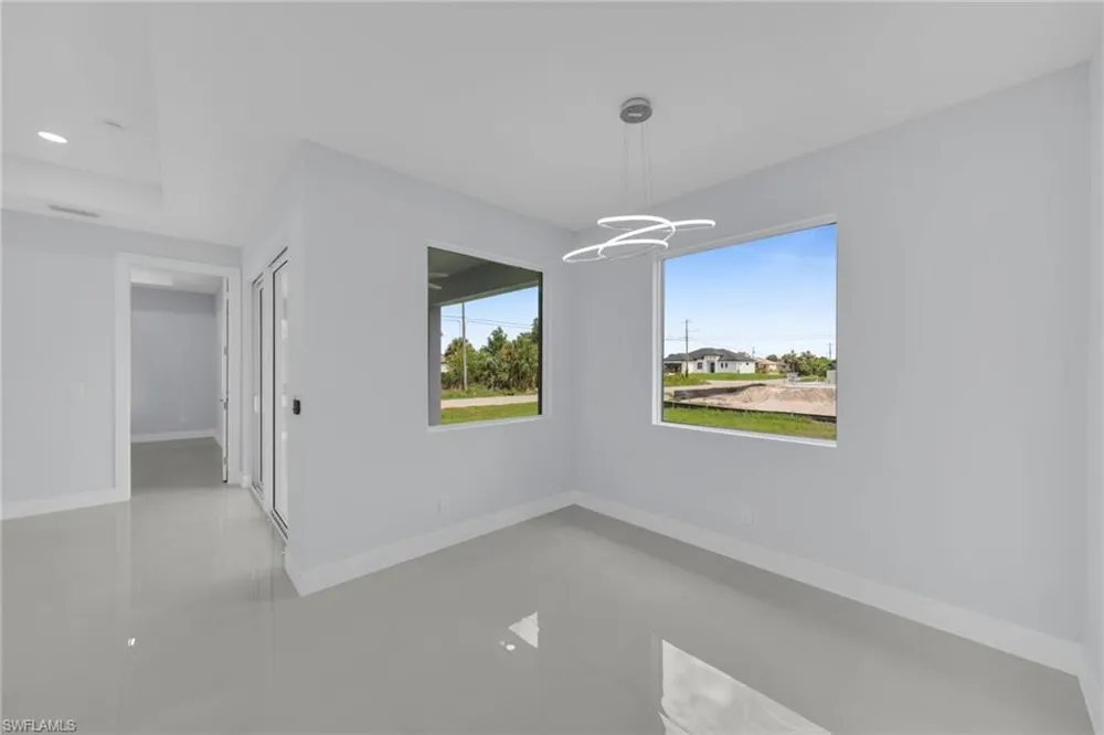 4119 17th Street SW Lehigh Acres, FL 33976