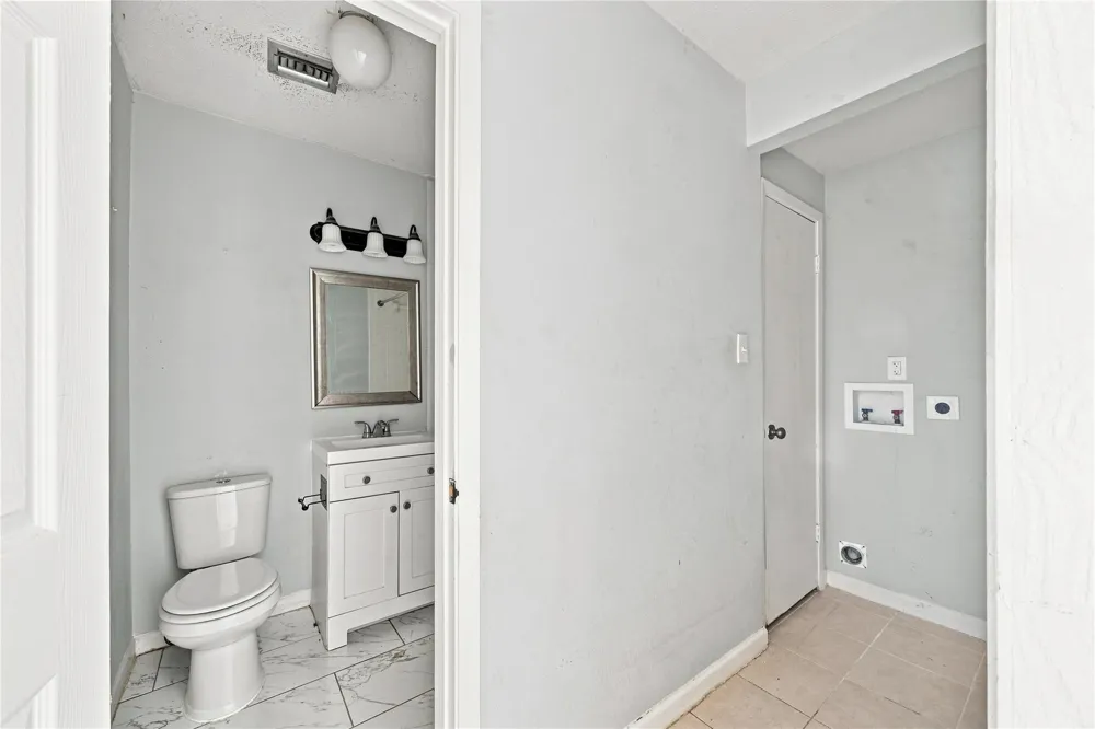761 Forest Cove Loop Coldspring, TX 77331