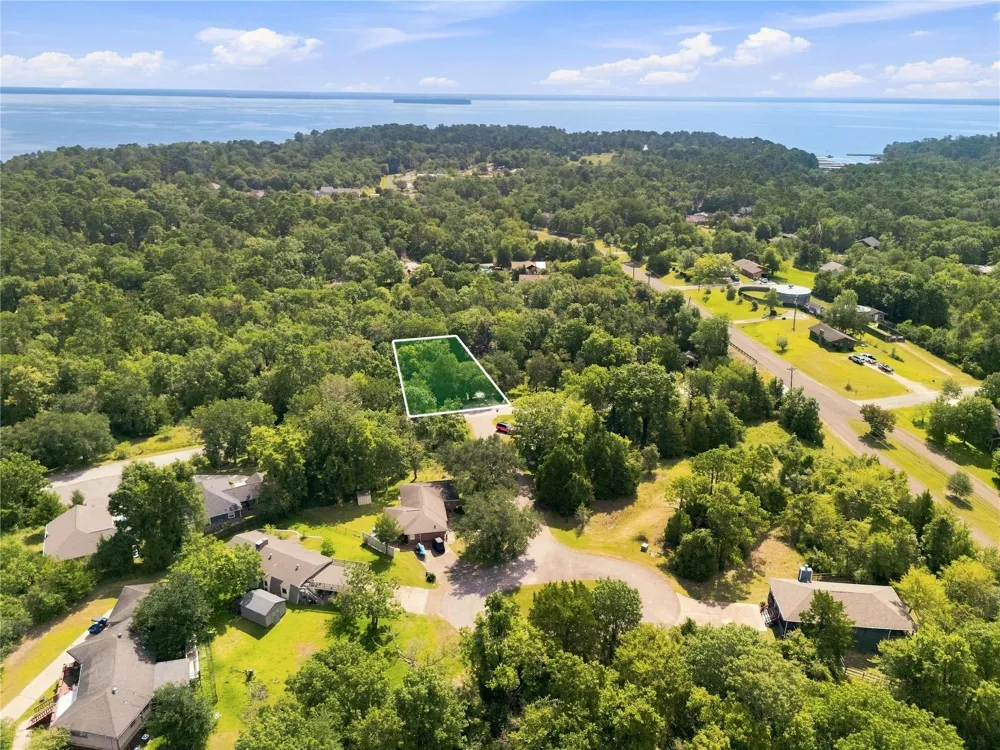 761 Forest Cove Loop Coldspring, TX 77331