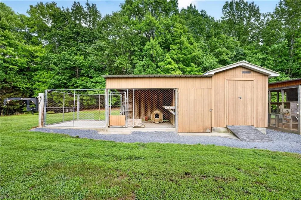 7047 High Pine Church Road Asheboro, NC 27205