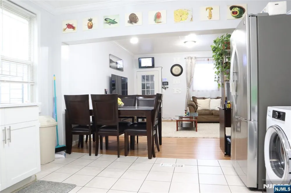 302 10th Street Newark, NJ 07107