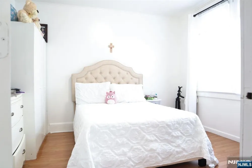 302 10th Street Newark, NJ 07107
