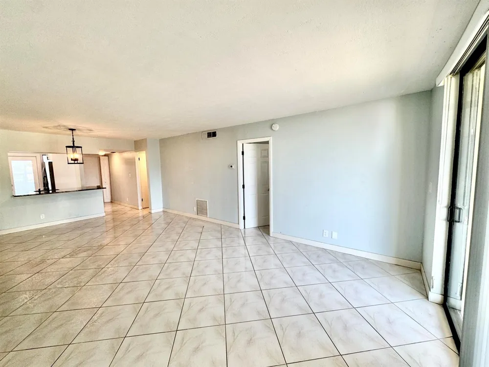 801 OCEAN BOULEVARD #202 Pompano Beach, FL 33062