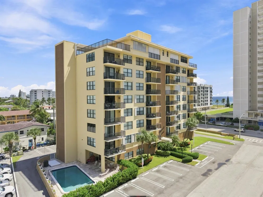 801 OCEAN BOULEVARD #202 Pompano Beach, FL 33062