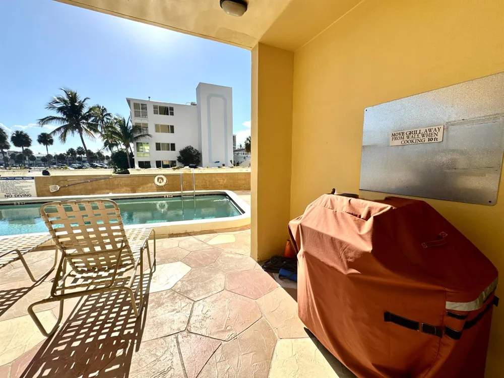 801 OCEAN BOULEVARD #202 Pompano Beach, FL 33062