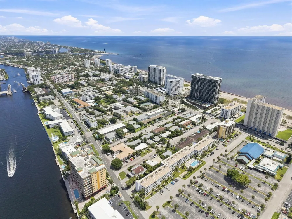 801 OCEAN BOULEVARD #202 Pompano Beach, FL 33062