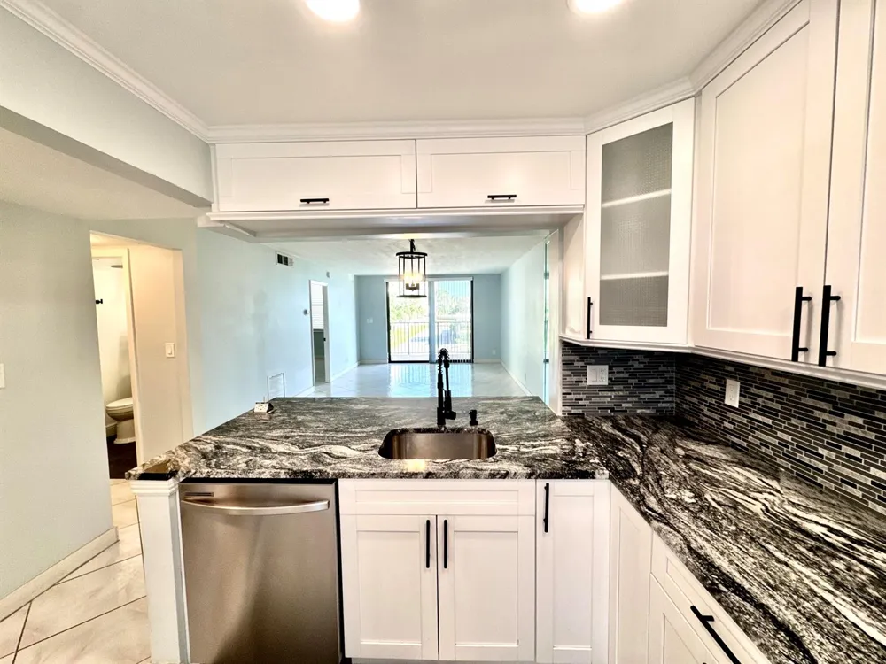 801 OCEAN BOULEVARD #202 Pompano Beach, FL 33062
