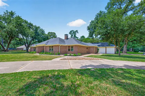 18903 Grosbeak Lane