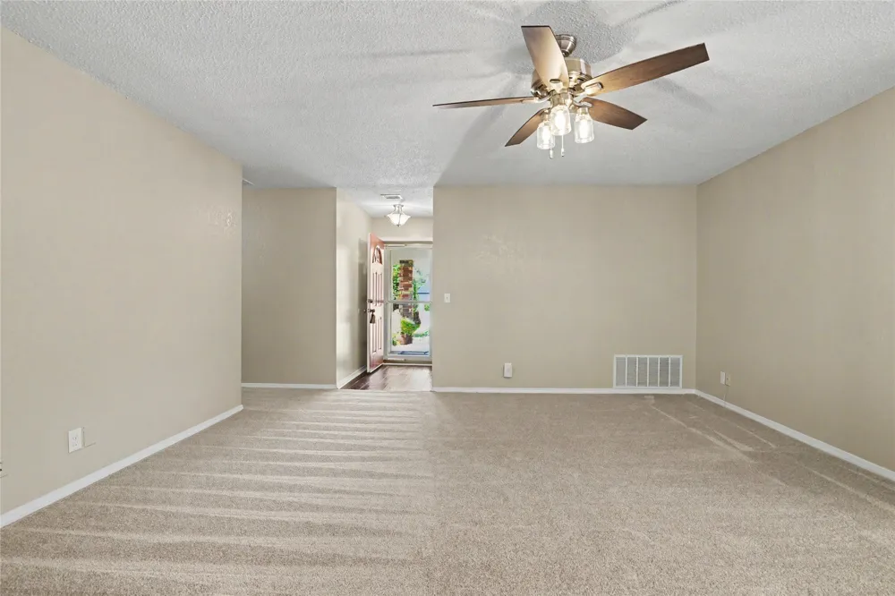 2911 S Ash Place Broken Arrow, OK 74012