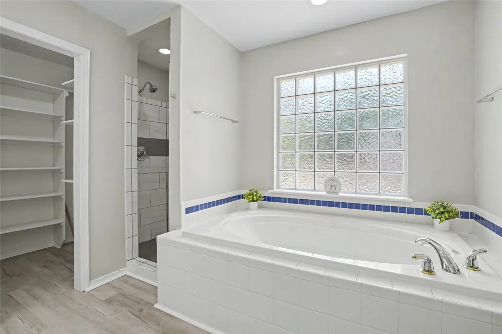 2911 S Ash Place Broken Arrow, OK 74012