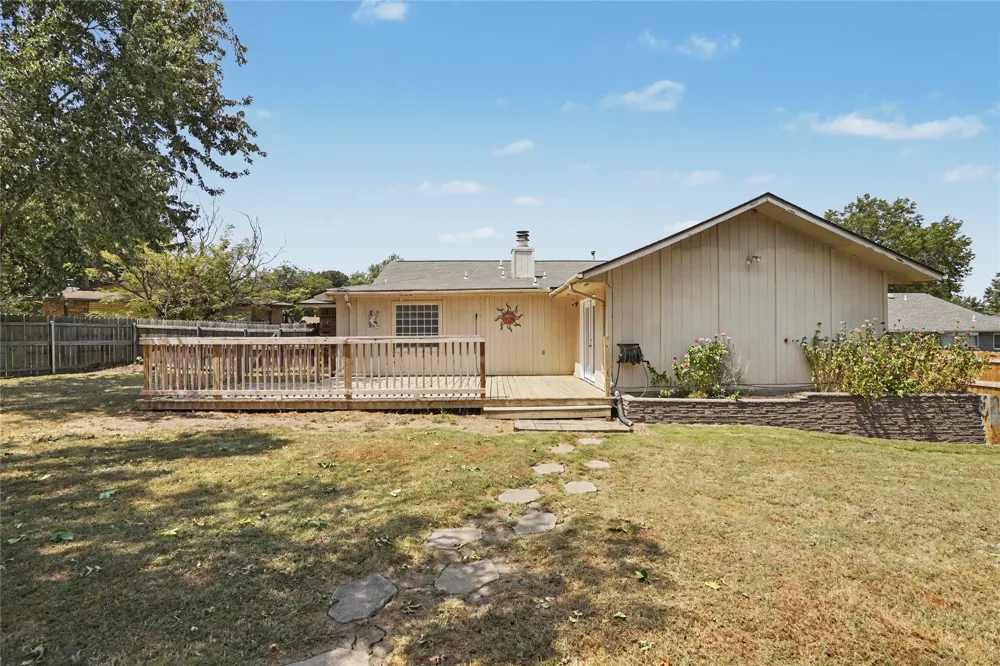 2911 S Ash Place Broken Arrow, OK 74012