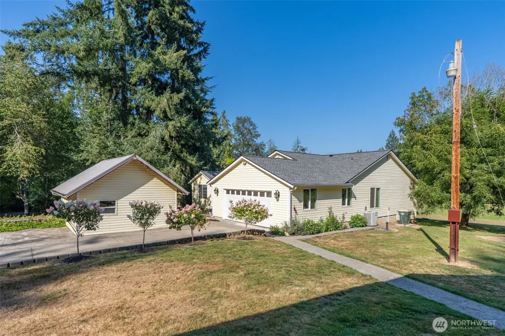 268 Sommerville Road Chehalis, WA 98532
