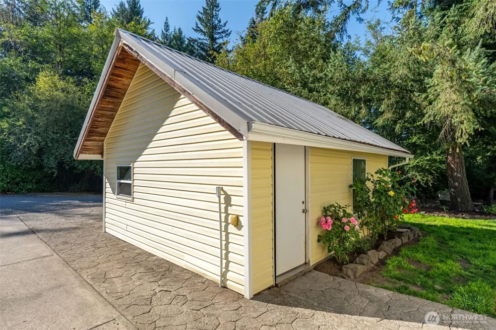 268 Sommerville Road Chehalis, WA 98532