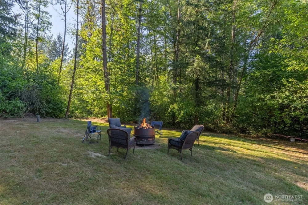 268 Sommerville Road Chehalis, WA 98532