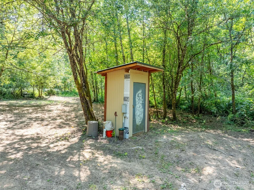 268 Sommerville Road Chehalis, WA 98532