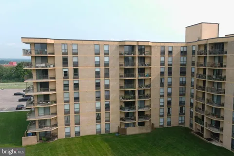 666 W GERMANTOWN PIKE #1601
