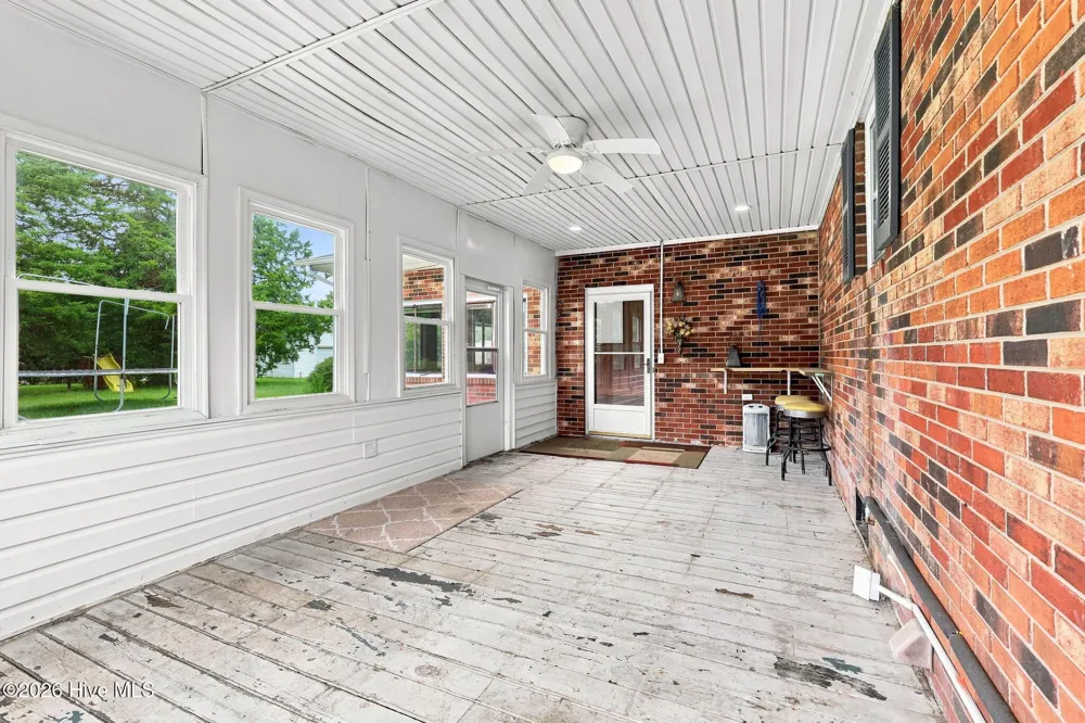 301 Halifax Street Clinton, NC 28328