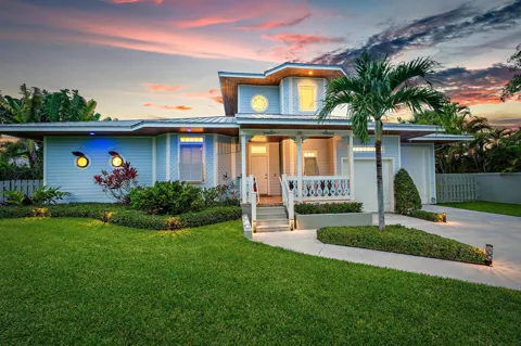 1121 Fairview Lane