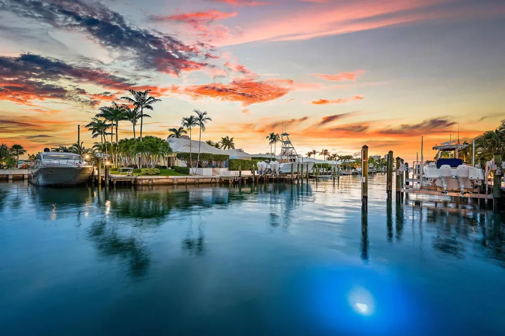 1121 Fairview Lane Singer Island, FL 33404