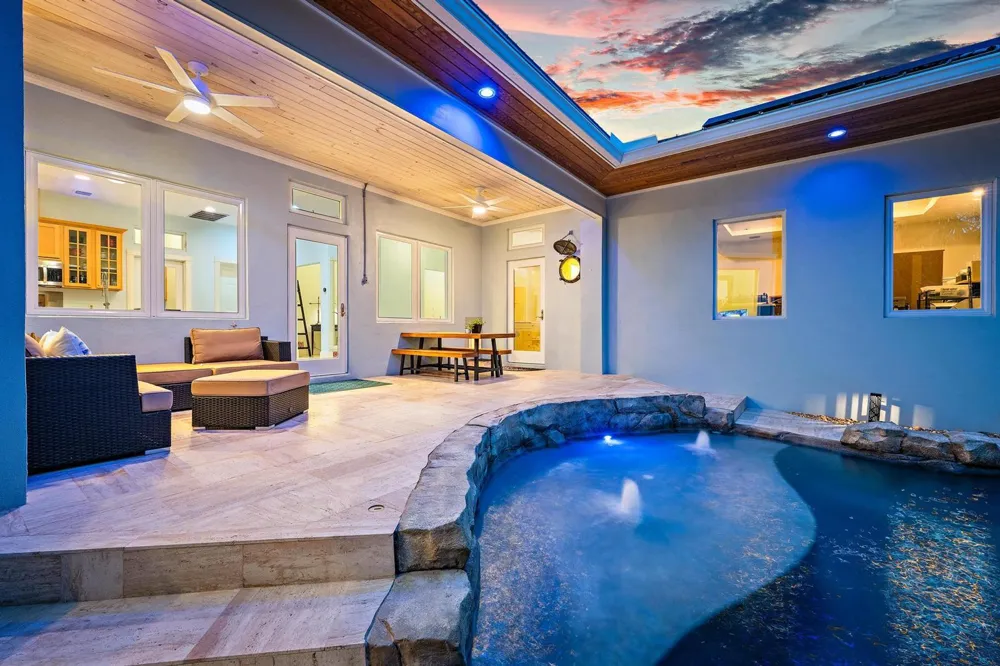 1121 Fairview Lane Singer Island, FL 33404