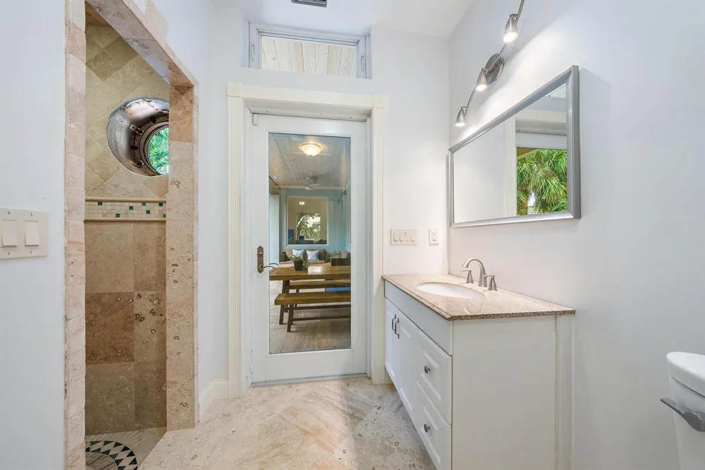 1121 Fairview Lane Singer Island, FL 33404