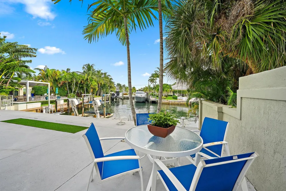 1121 Fairview Lane Singer Island, FL 33404