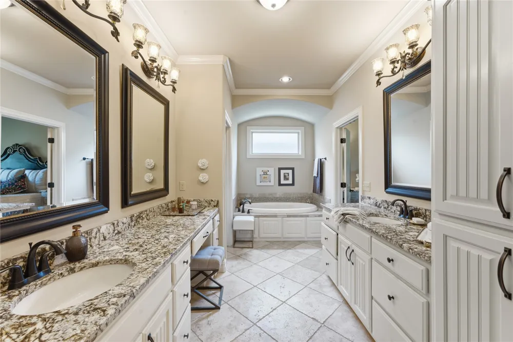 13160 S 68th Avenue E Bixby, OK 74008