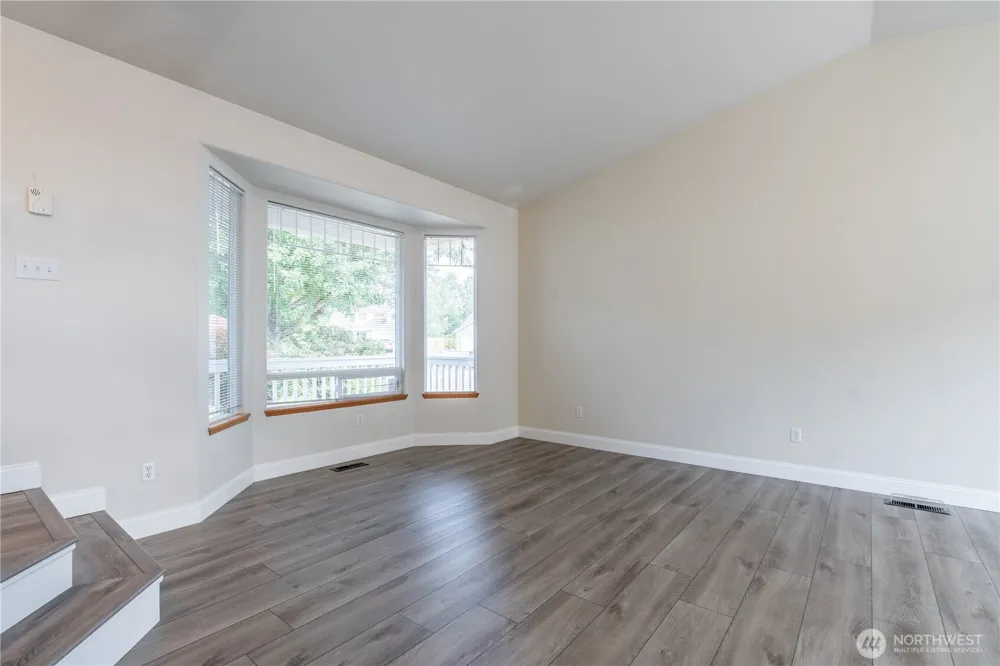 13208 162nd Street Ct E Puyallup, WA 98374