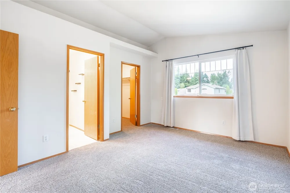 13208 162nd Street Ct E Puyallup, WA 98374