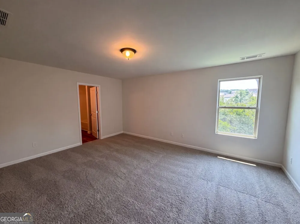 2048 Massey LN Winder, GA 30680