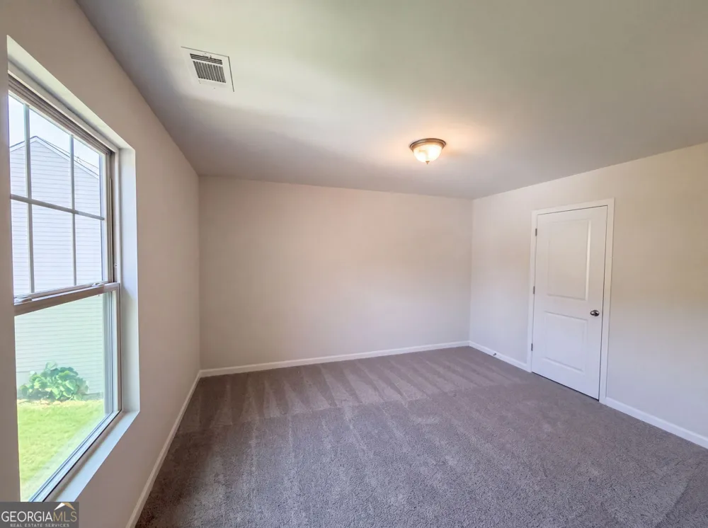 2048 Massey LN Winder, GA 30680