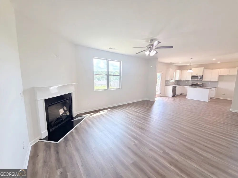 2048 Massey LN Winder, GA 30680