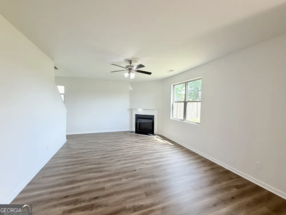 2048 Massey LN Winder, GA 30680
