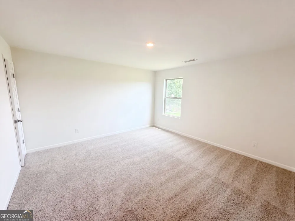 2048 Massey LN Winder, GA 30680