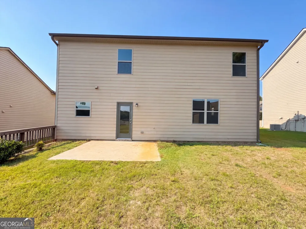 2048 Massey LN Winder, GA 30680
