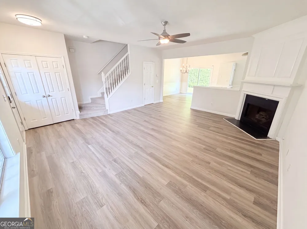 9155 Nesbit Ferry RD Johns Creek, GA 30022