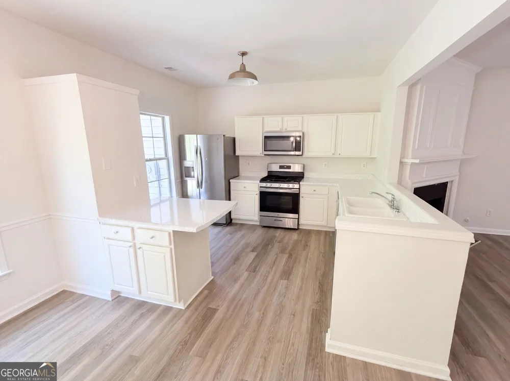 9155 Nesbit Ferry RD Johns Creek, GA 30022